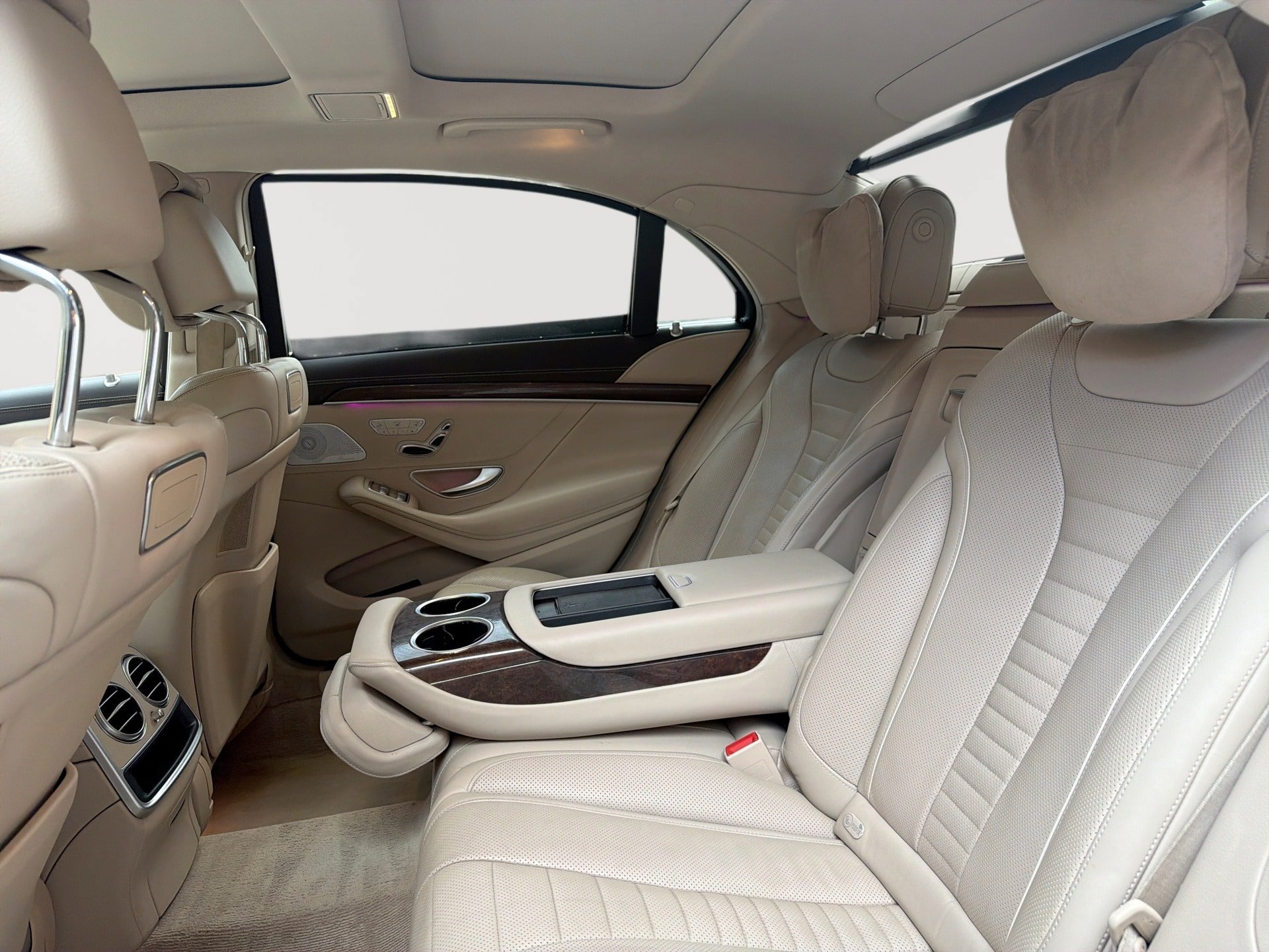 Used 2019 Mercedes-Benz S 560 Sedan image 27