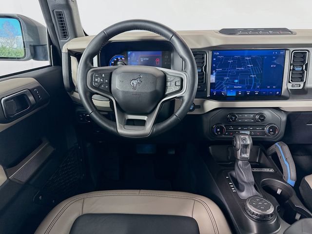 Used 2023 Ford Bronco Wildtrak image 22