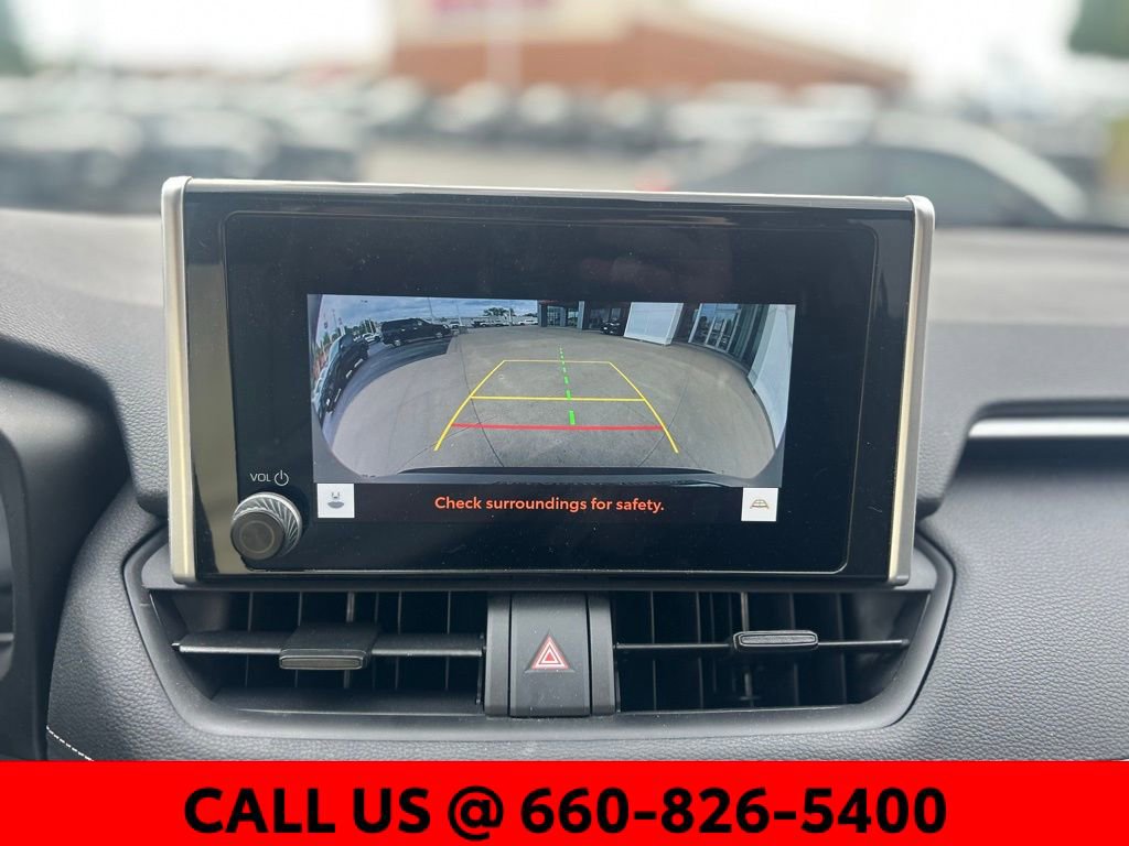 Used 2024 Toyota RAV4 XLE w/ Convenience Package AWD/4WD image 17
