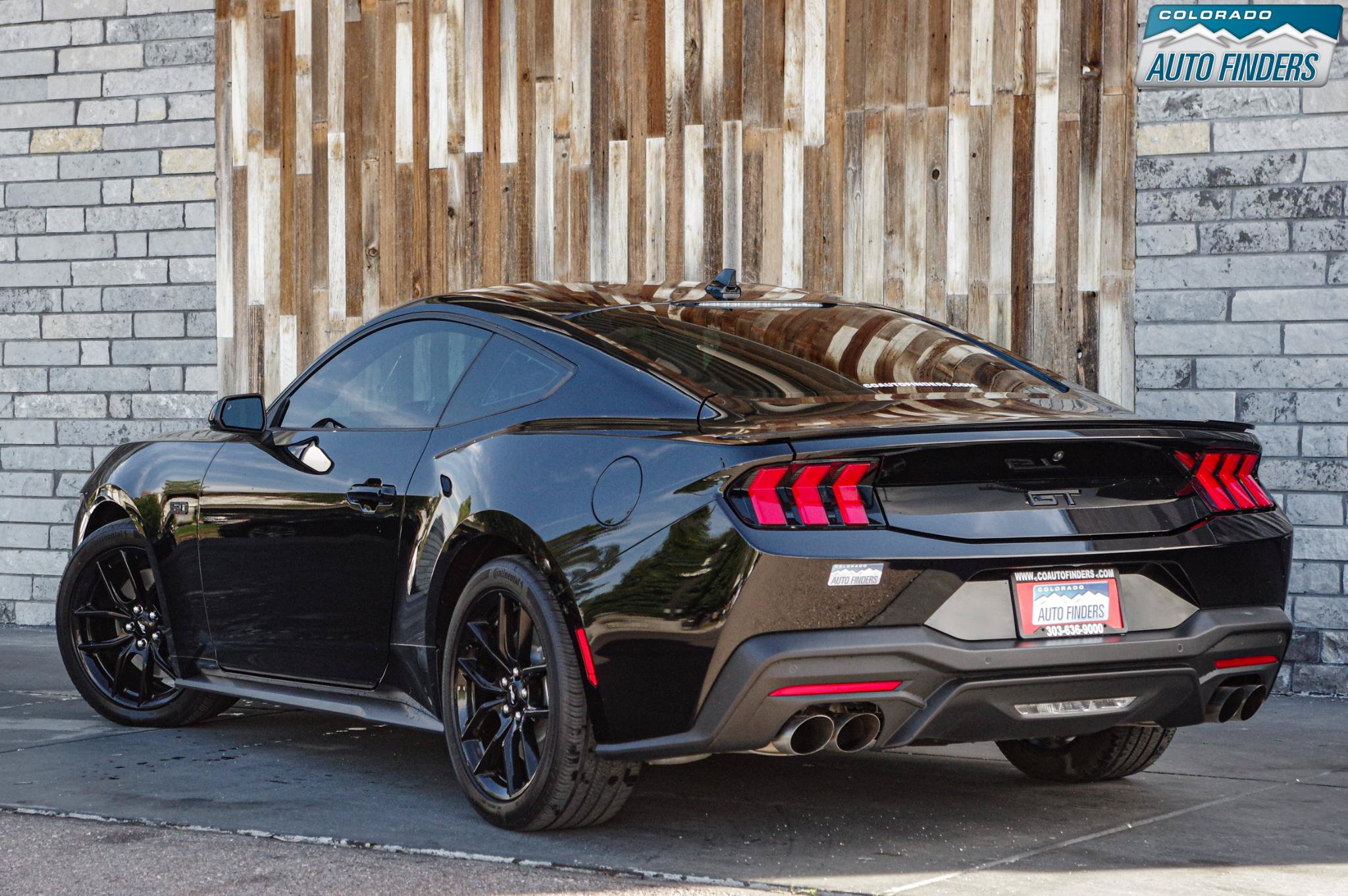 Used 2024 Ford Mustang GT RWD image 4