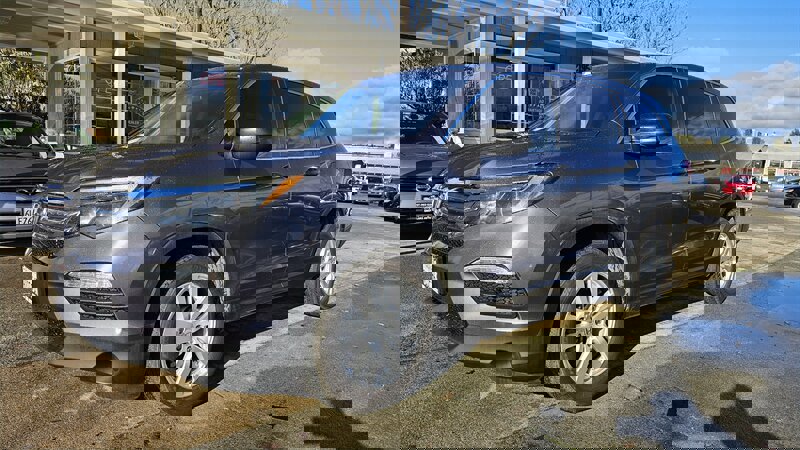 Used 2016 Honda Pilot LX image 1