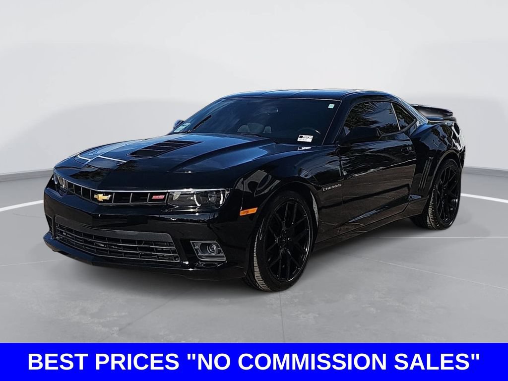 Used 2015 Chevrolet Camaro SS w/ RS Package RWD image 7