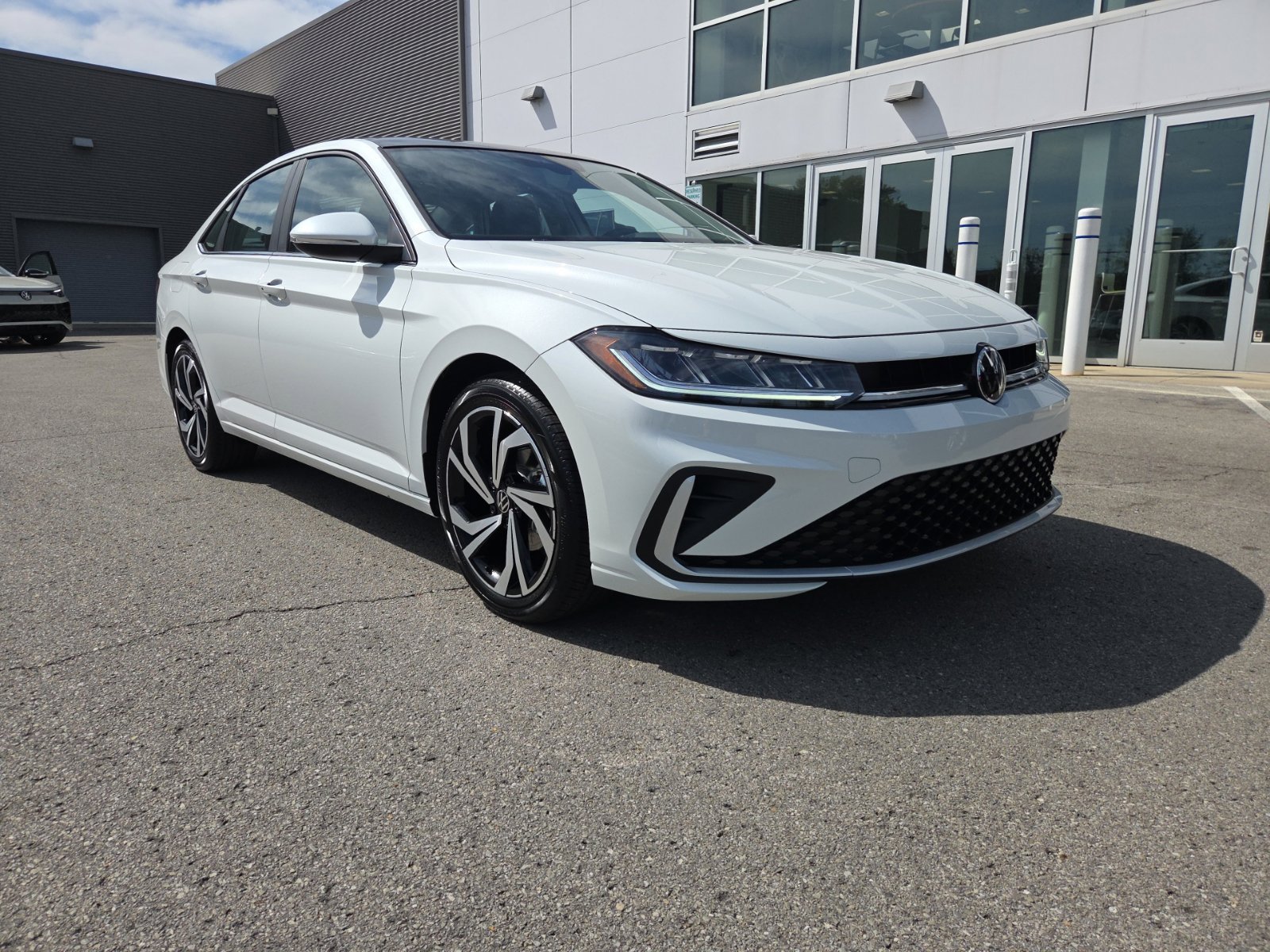 New 2027 Volkswagen Jetta SEL FWD image 30