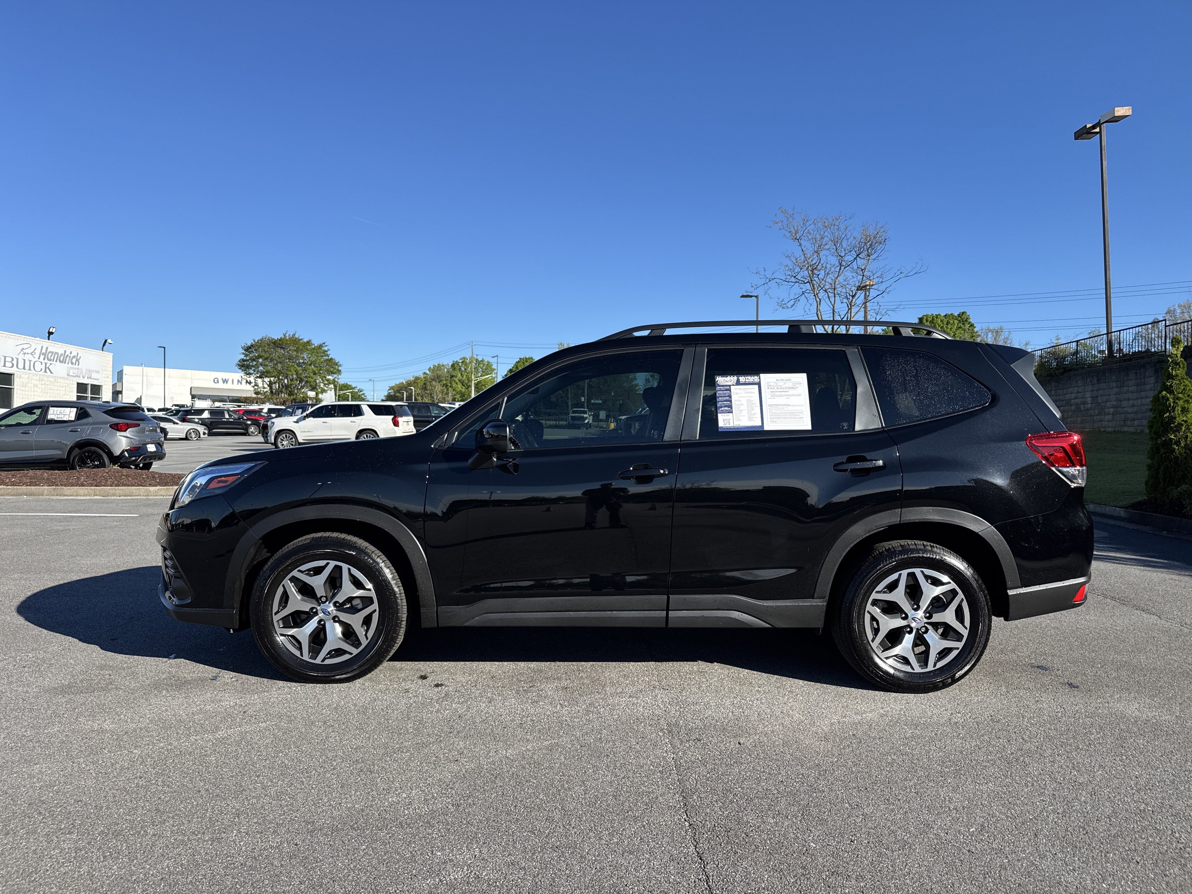 Used 2024 Subaru Forester Premium image 7