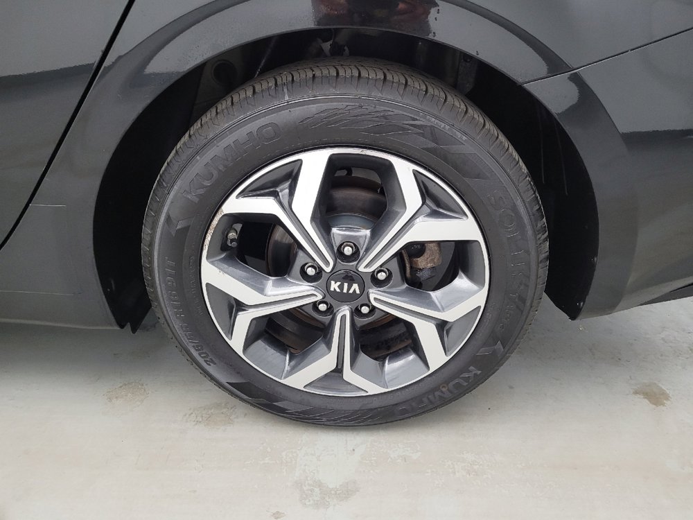 Used 2019 Kia Forte LXS FWD image 31