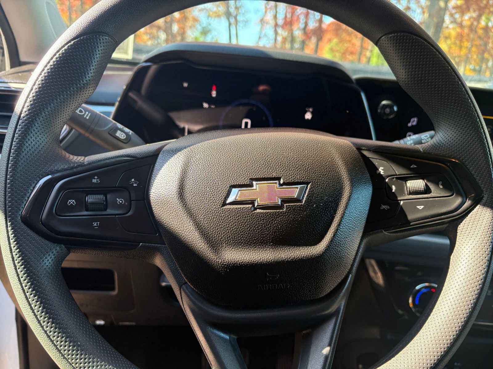 Used 2025 Chevrolet TrailBlazer LT image 24