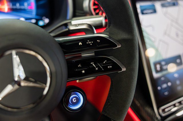 Used 2025 Mercedes-Benz AMG GT 63 S image 46