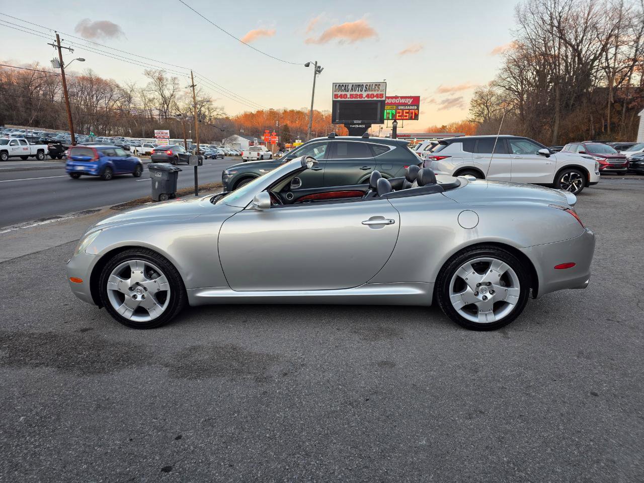 Used 2005 Lexus SC 430 Convertible RWD image 8