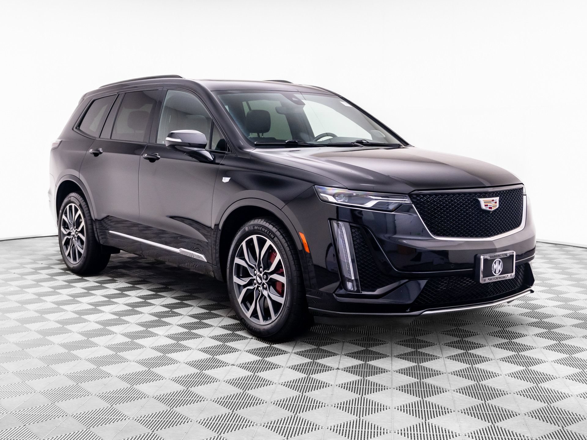 Certified 2024 Cadillac XT6 Sport w/ Technology Package AWD/4WD image 9