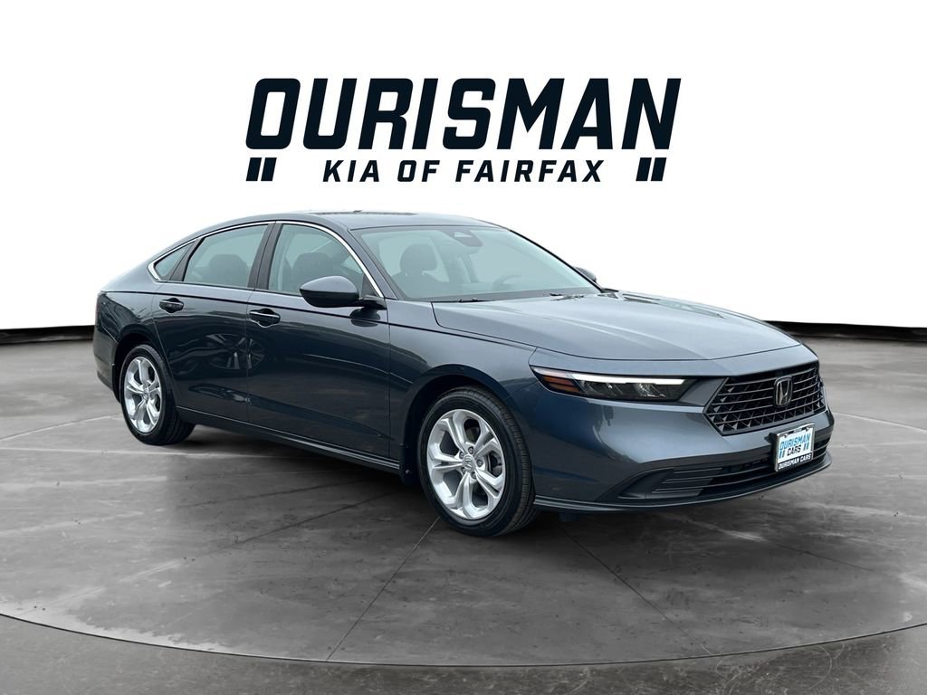 Used 2025 Honda Accord LX image 1