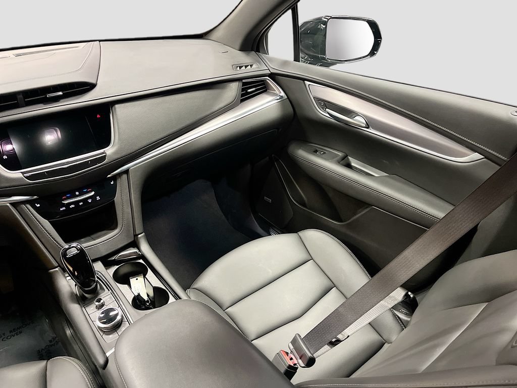 Used 2025 Cadillac XT5 Luxury AWD/4WD image 24