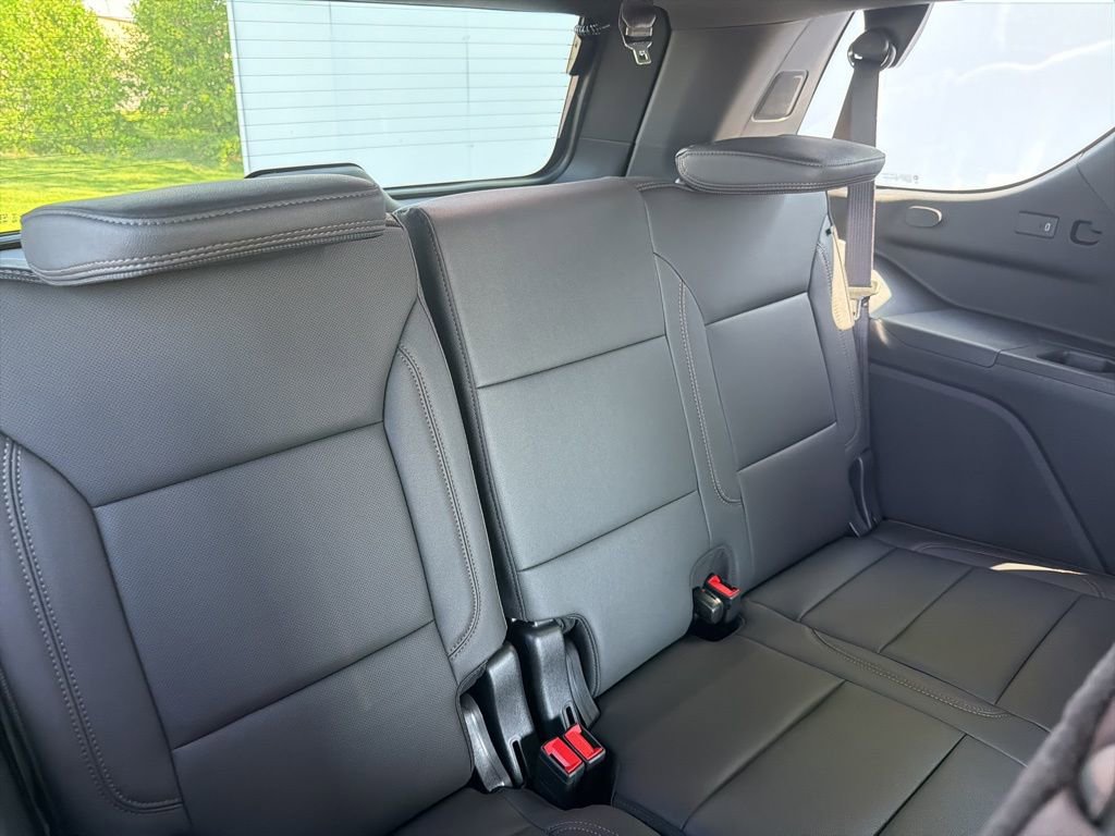 New 2026 Chevrolet Tahoe High Country AWD/4WD image 12