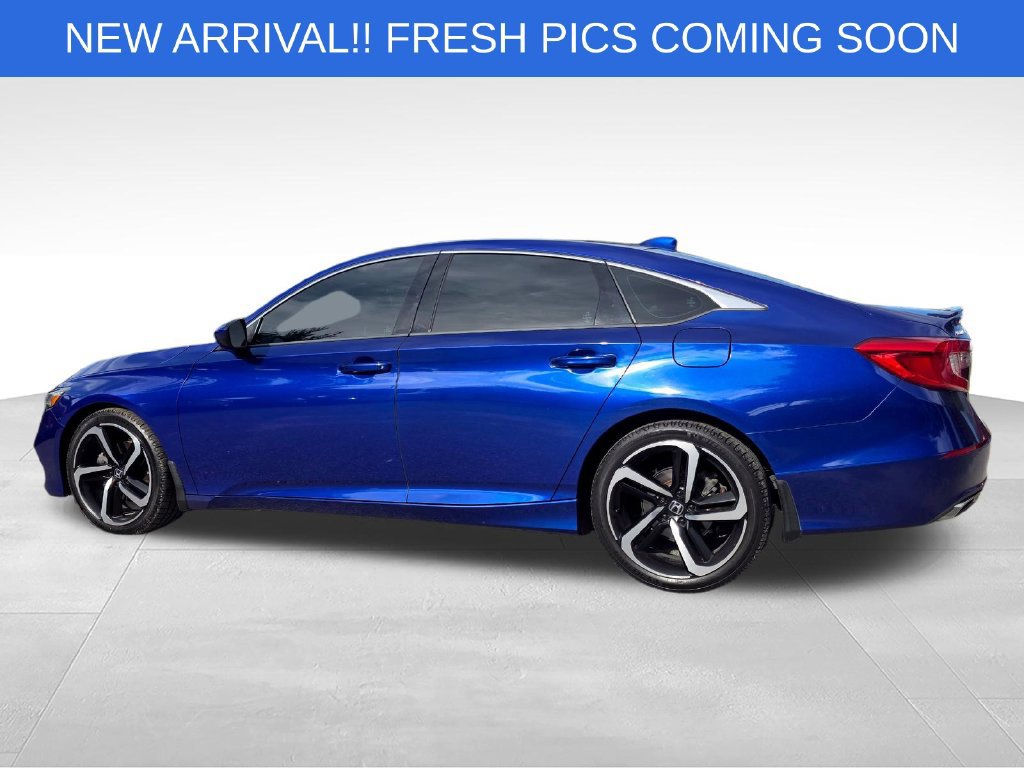 Used 2019 Honda Accord Sport image 3