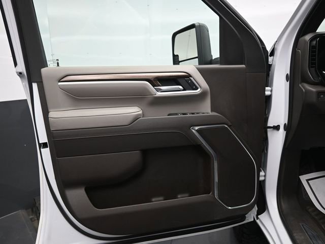 Used 2025 Chevrolet Silverado 2500 LT image 20