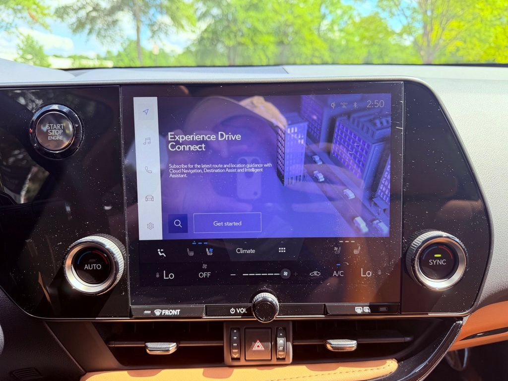 Certified 2025 Lexus NX 250 FWD w/ Towing Package (2000 Lbs) image 23