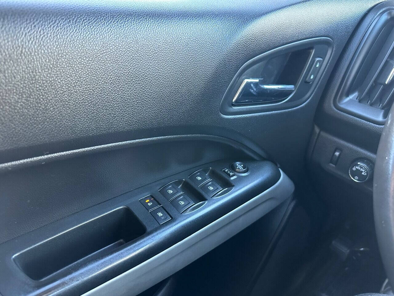 Used 2018 Chevrolet Colorado ZR2 AWD/4WD image 23