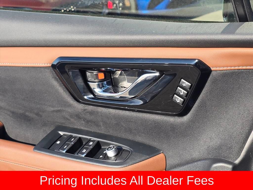 Used 2025 Subaru Forester Touring w/ Popular Package - Touring AWD/4WD image 18