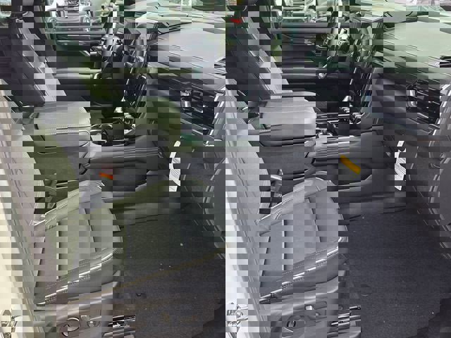 New 2026 GMC Yukon Elevation image 17