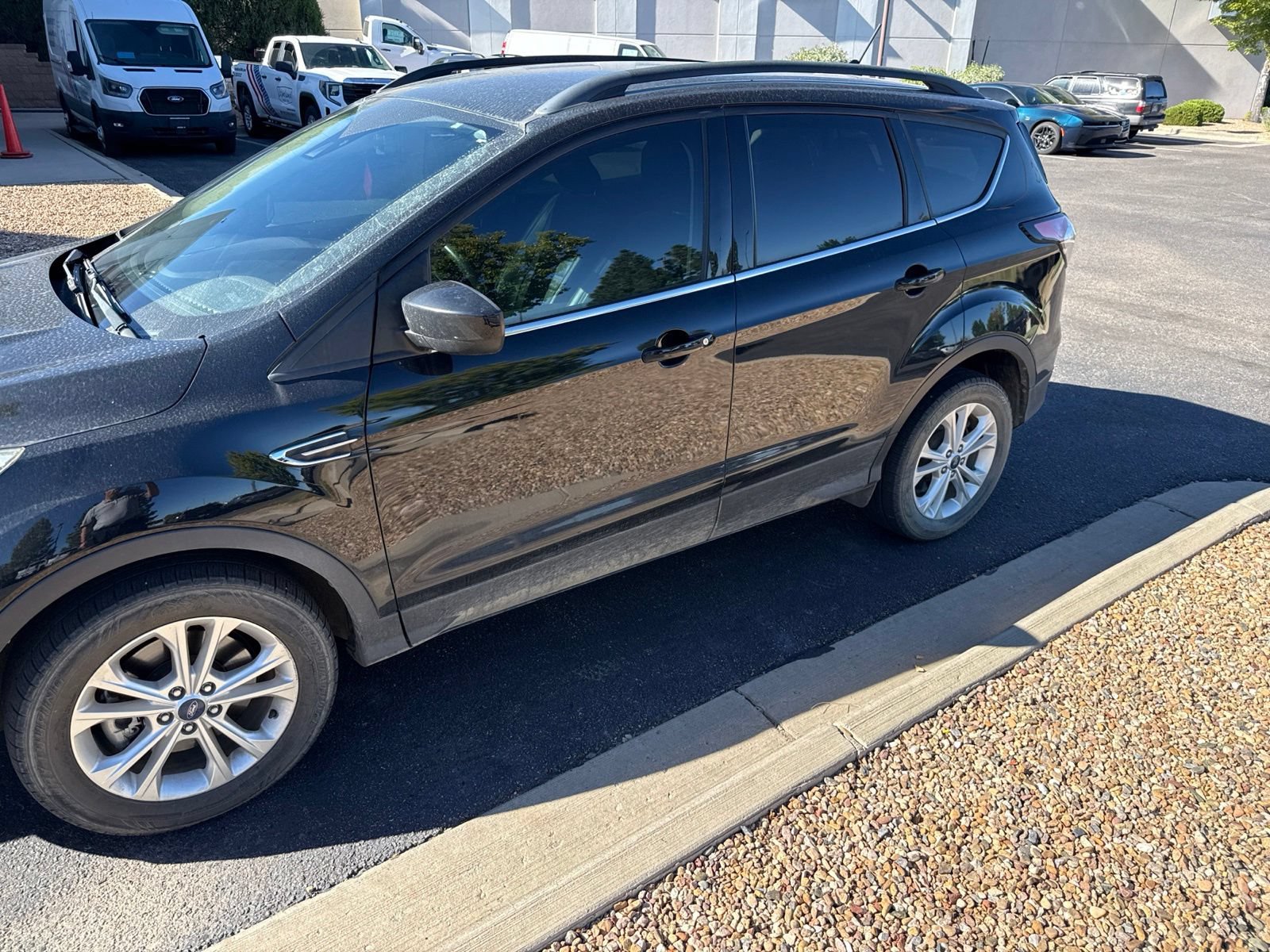 Used 2018 Ford Escape SEL w/ Ford Safe & Smart Package AWD/4WD image 1