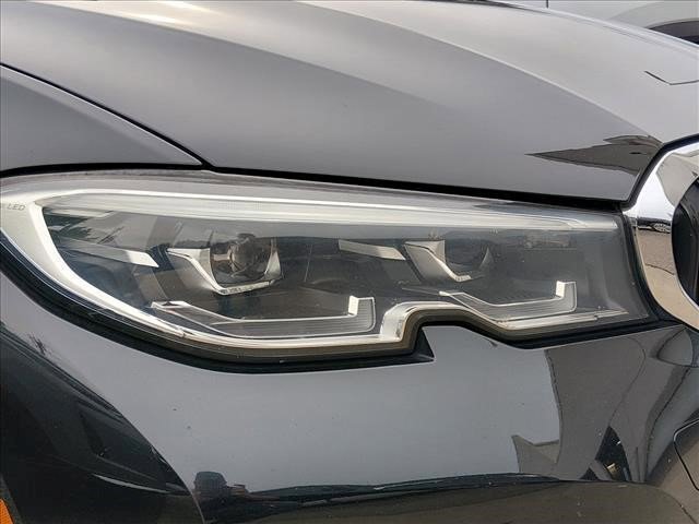Used 2020 BMW 330i xDrive Sedan w/ Convenience Package AWD/4WD image 24
