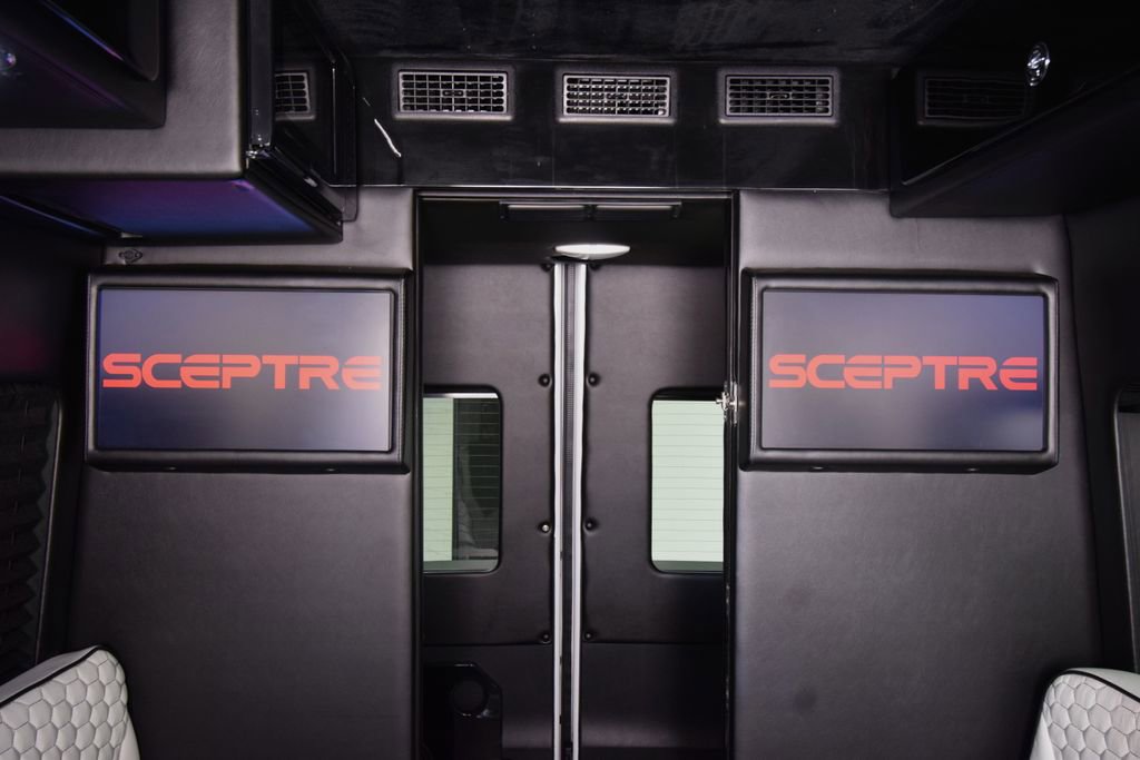 Used 2020 Mercedes-Benz Sprinter 3500 image 65