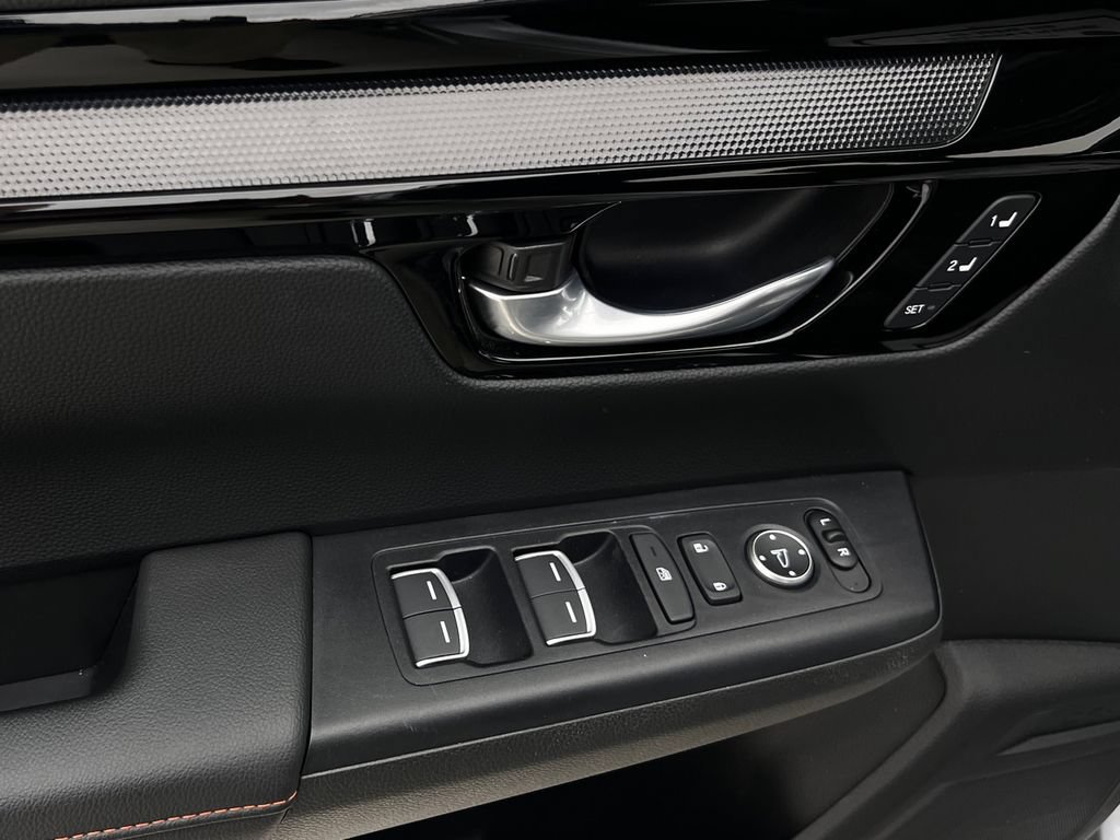 Used 2024 Honda CR-V Sport Touring image 23