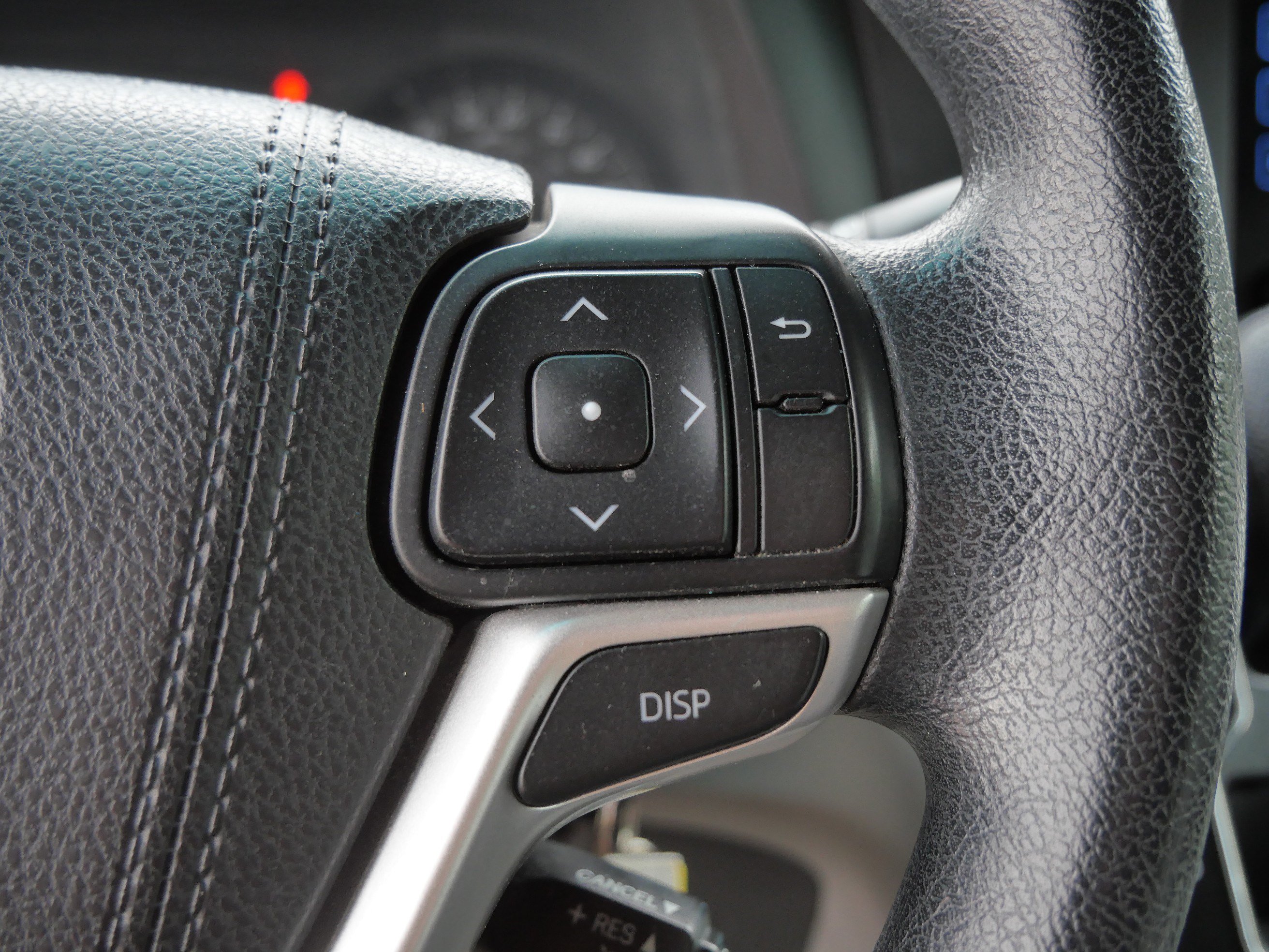 Used 2016 Toyota Sienna LE FWD image 28