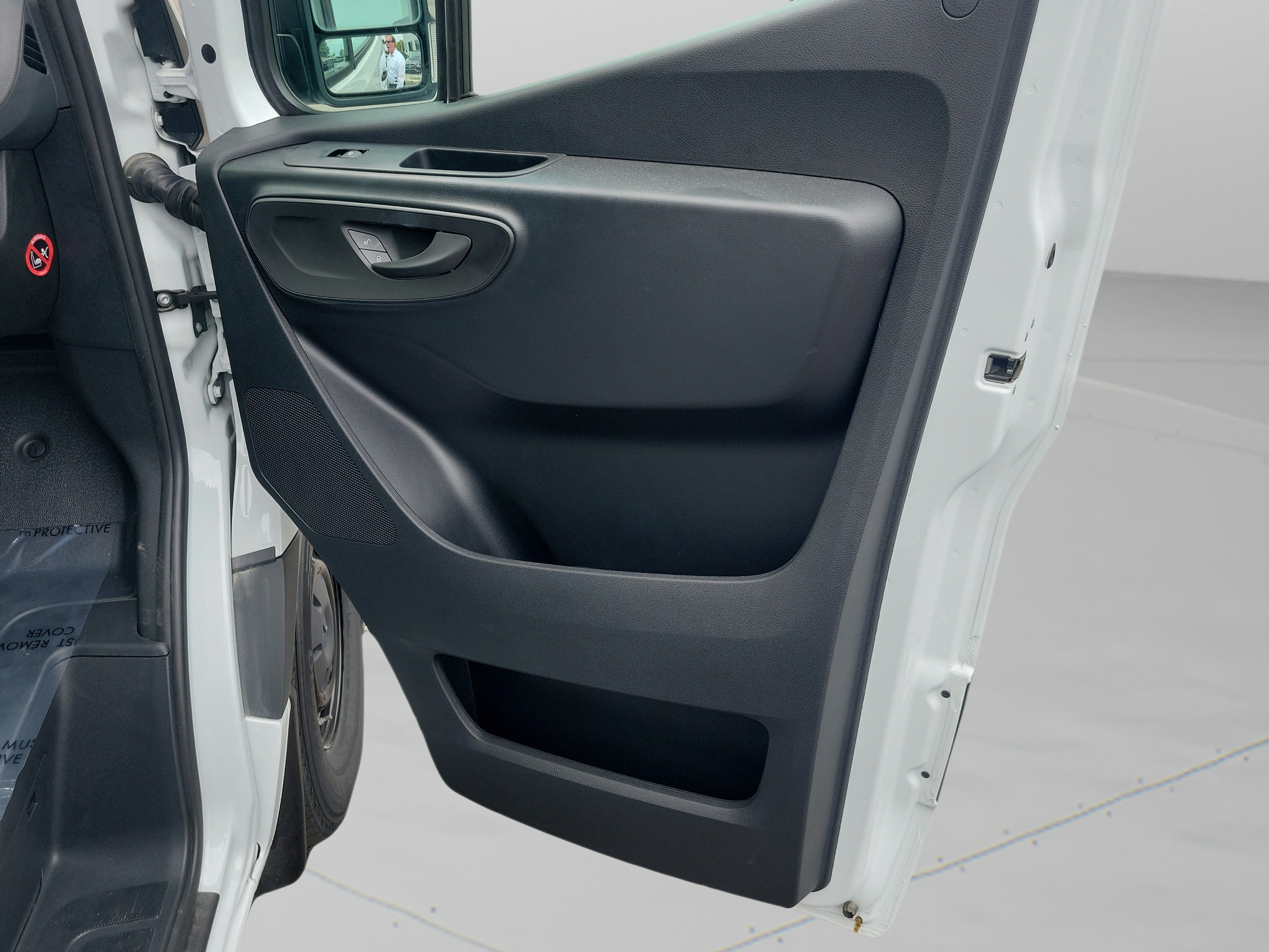 New 2025 Mercedes-Benz Sprinter 2500 image 10