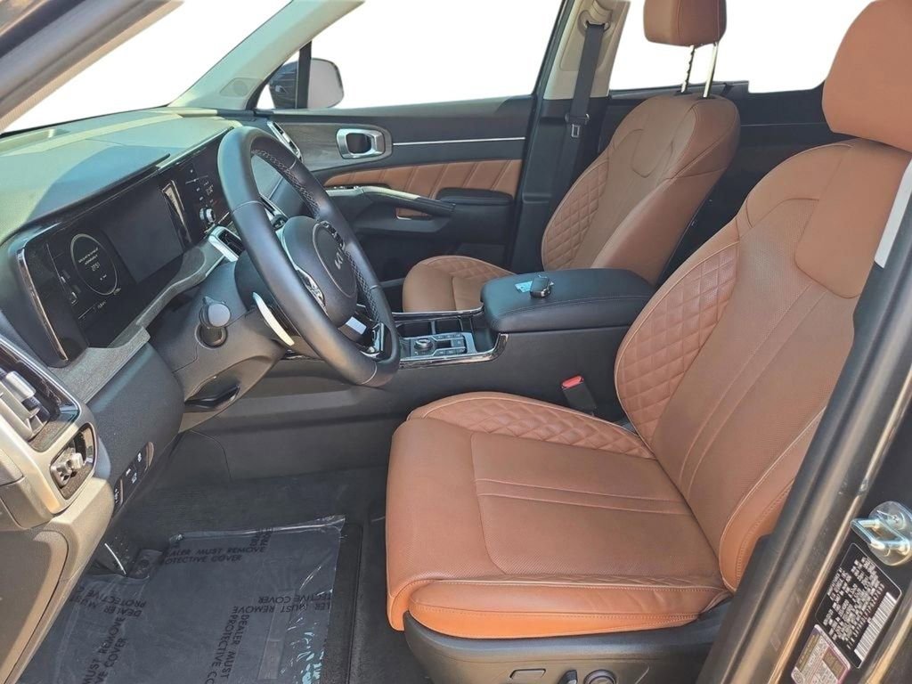 Certified 2023 Kia Sorento SX Prestige image 18