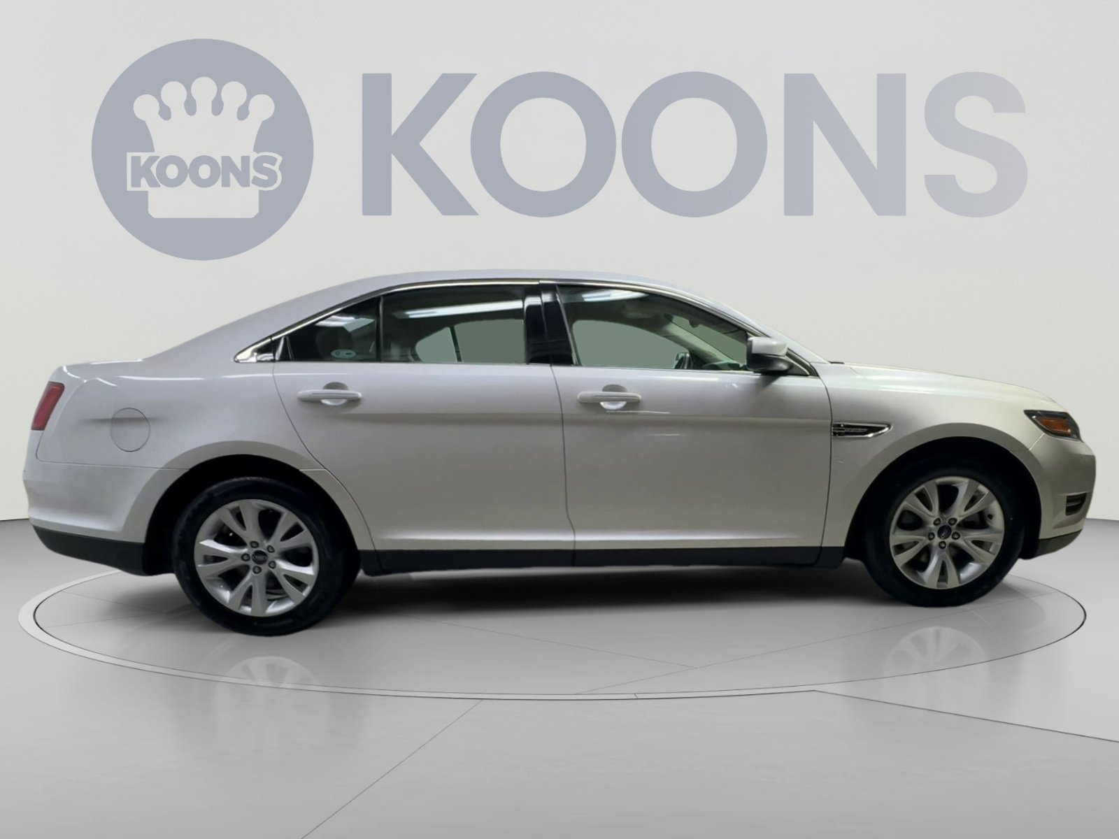 Used 2012 Ford Taurus SEL FWD image 12