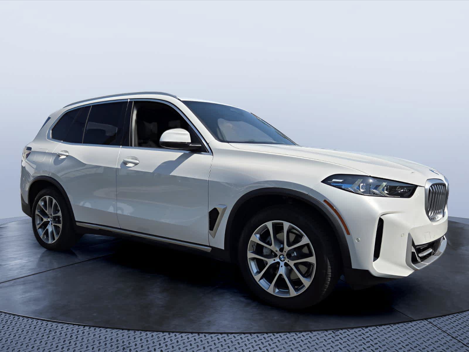 Used 2024 BMW X5 xDrive40i w/ Premium Package