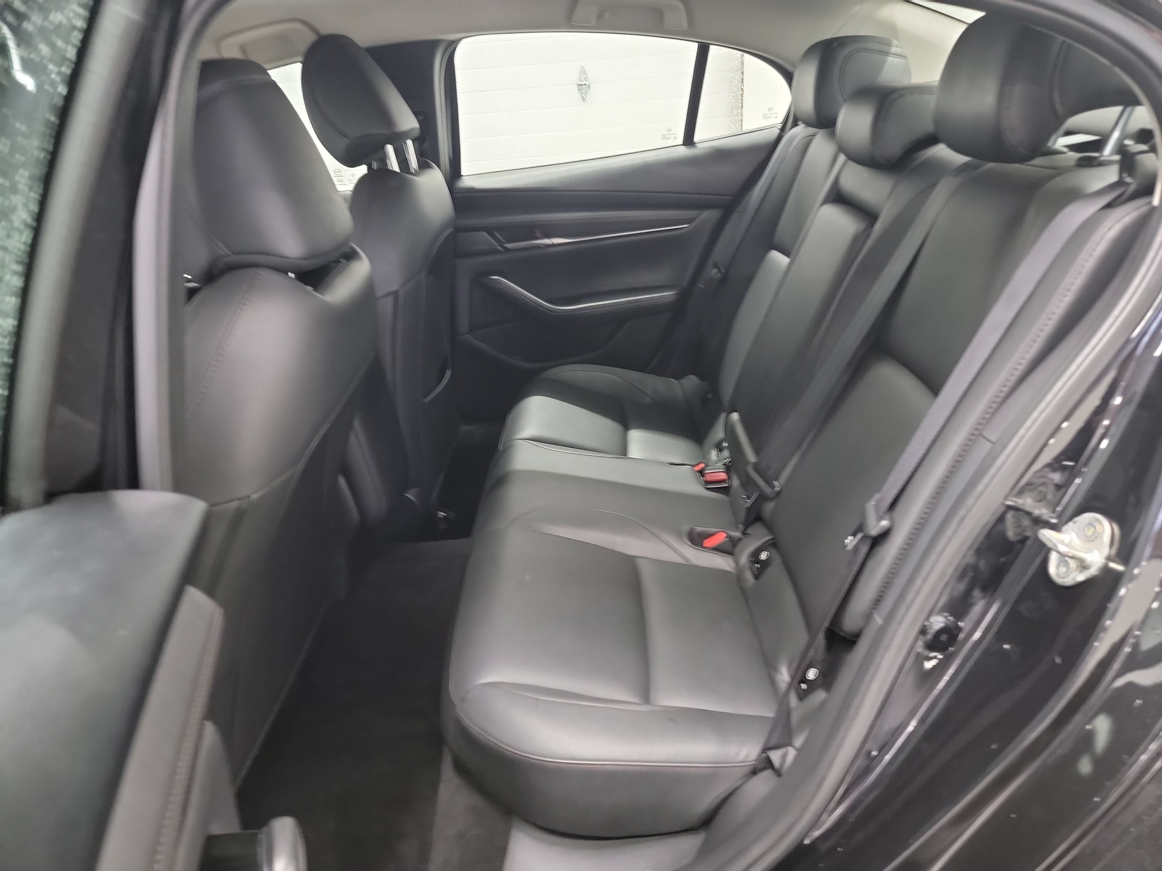 Used 2024 MAZDA MAZDA3 s FWD image 27