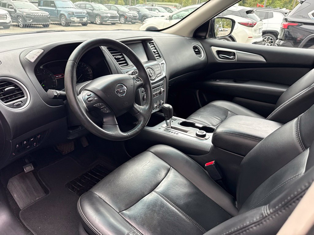 Used 2017 Nissan Pathfinder SL AWD/4WD image 18