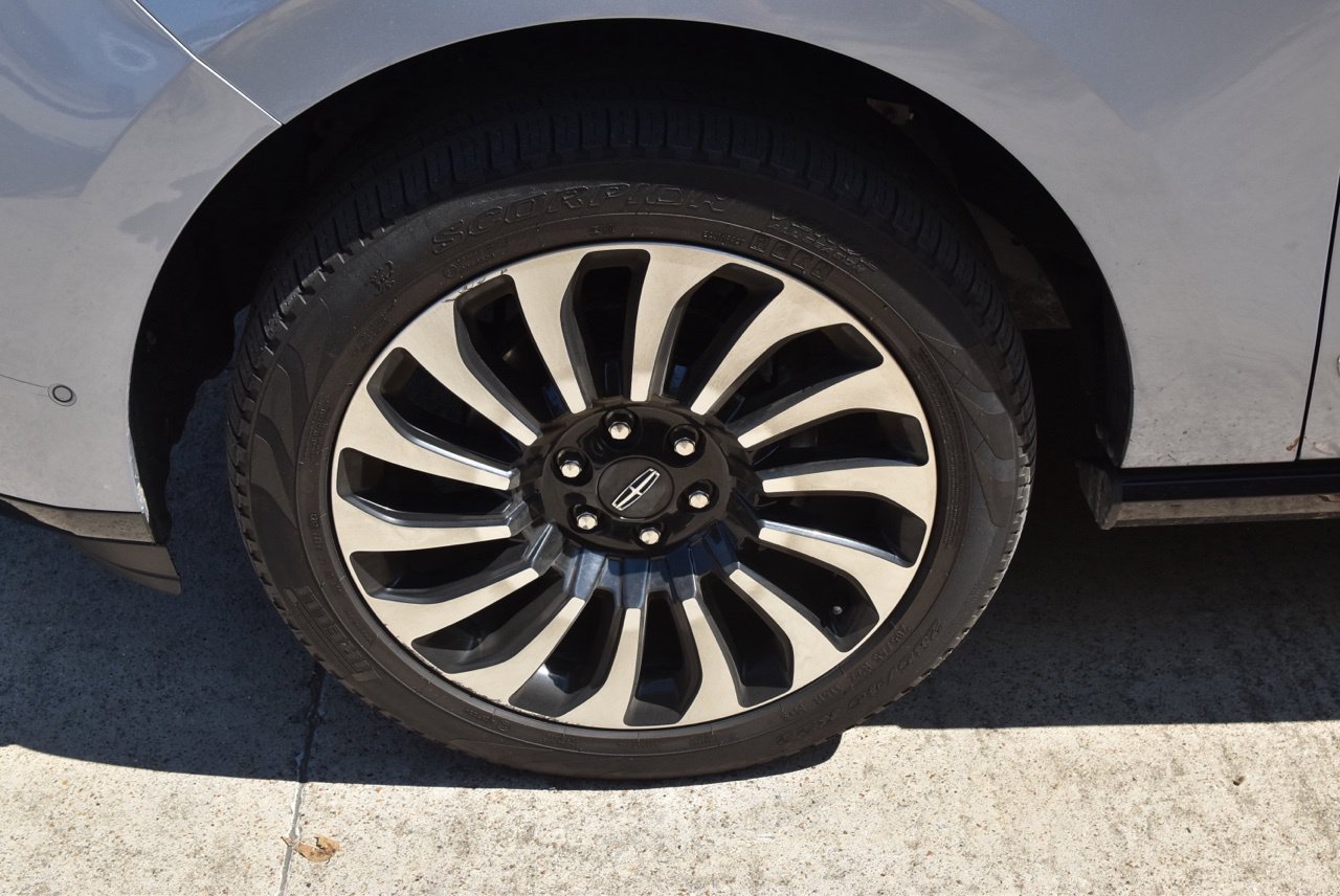 Used 2024 Lincoln Navigator Black Label AWD/4WD image 10