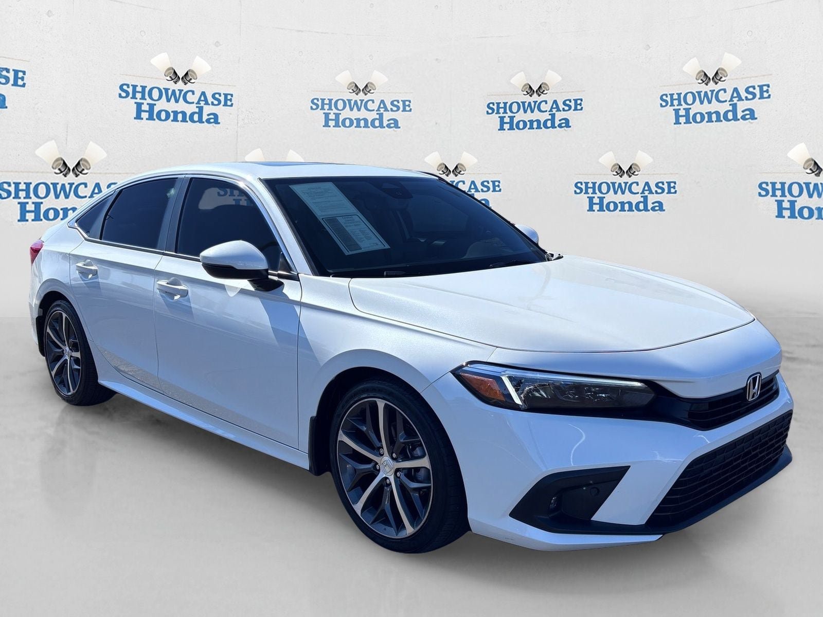 Used 2024 Honda Civic Touring image 10