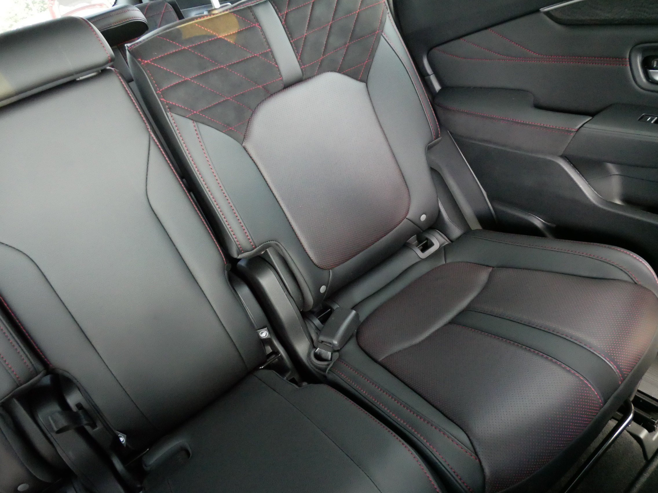 Certified 2026 Honda Pilot Black Edition image 14