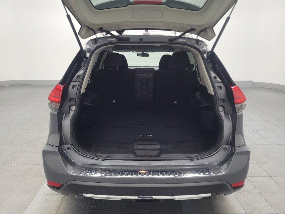 Used 2017 Nissan Rogue S w/ Appearance Package image 29