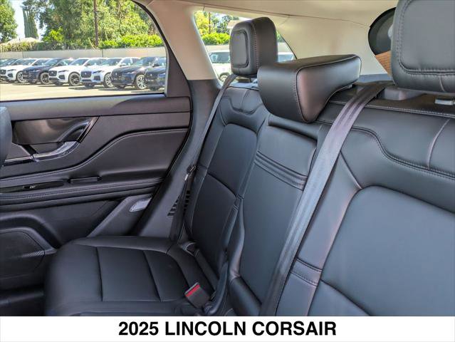 New 2025 Lincoln Corsair FWD image 13