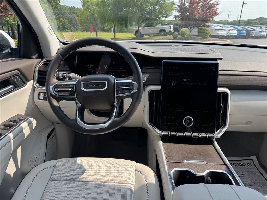 Used 2024 GMC Acadia Denali AWD/4WD image 15