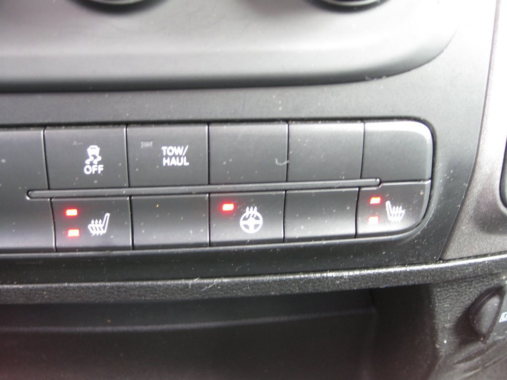 Used 2021 RAM 1500 Tradesman w/ Chrome Plus Package image 19
