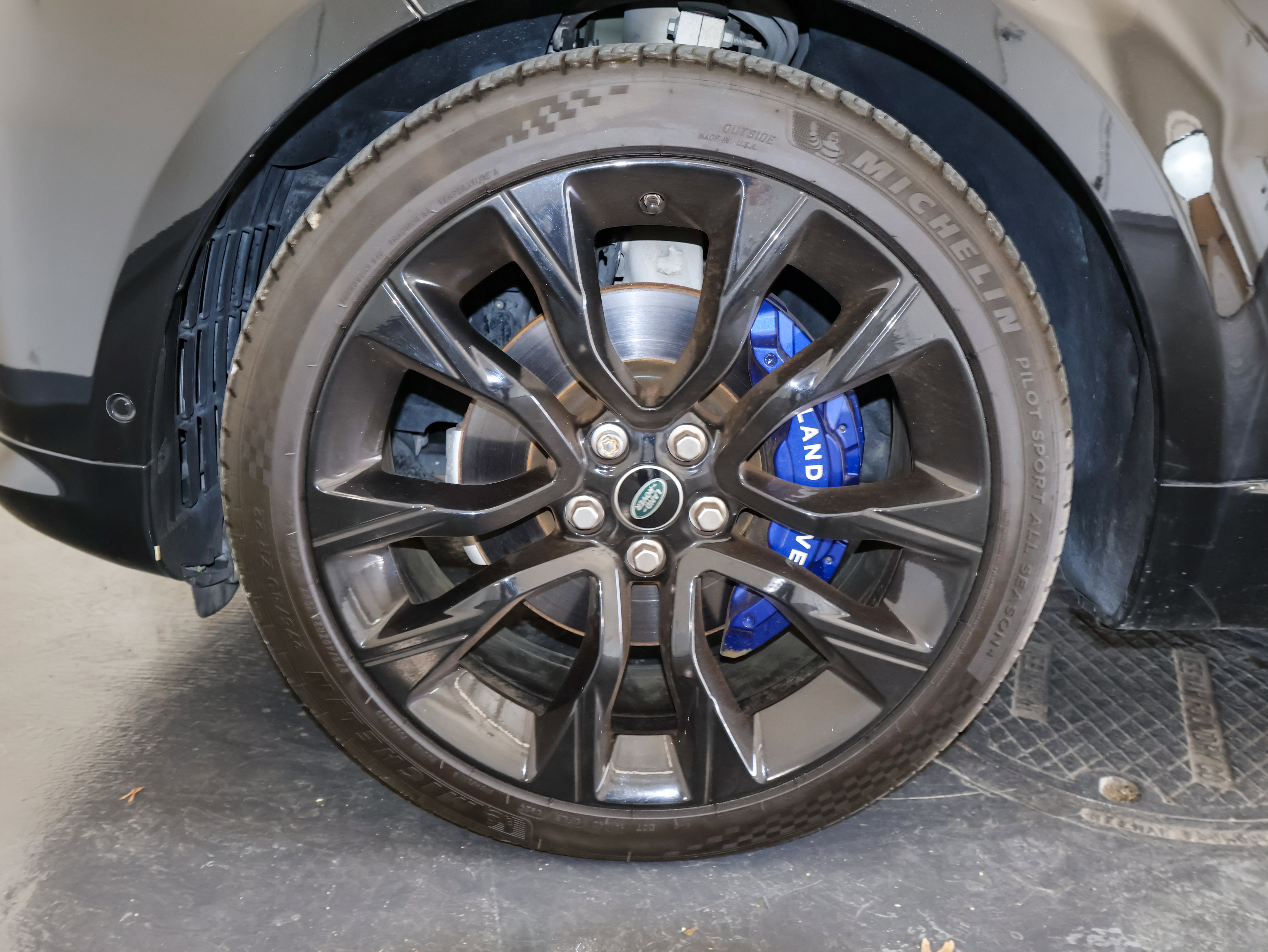 Used 2020 Land Rover Range Rover Sport HSE image 42