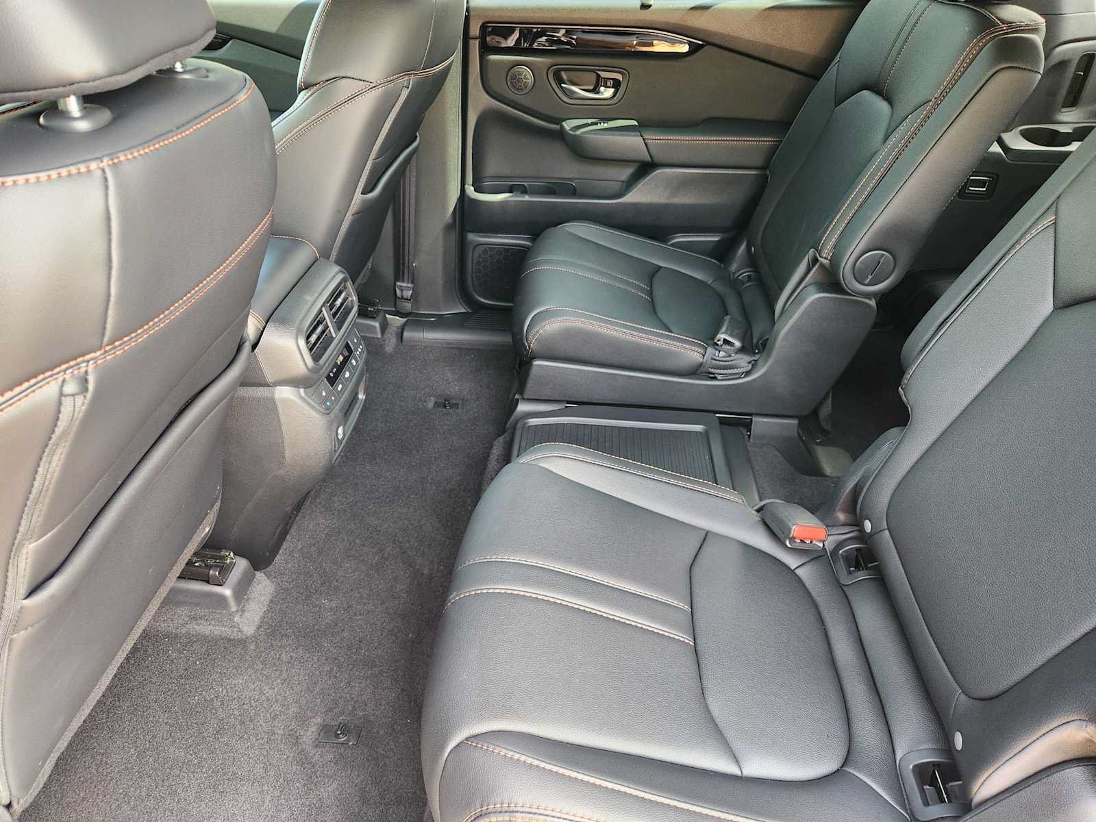 Certified 2026 Honda Pilot TrailSport image 30