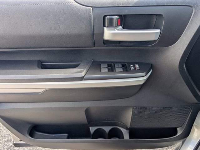 Used 2018 Toyota Tundra SR5 w/ SR5 Upgrade Package image 36
