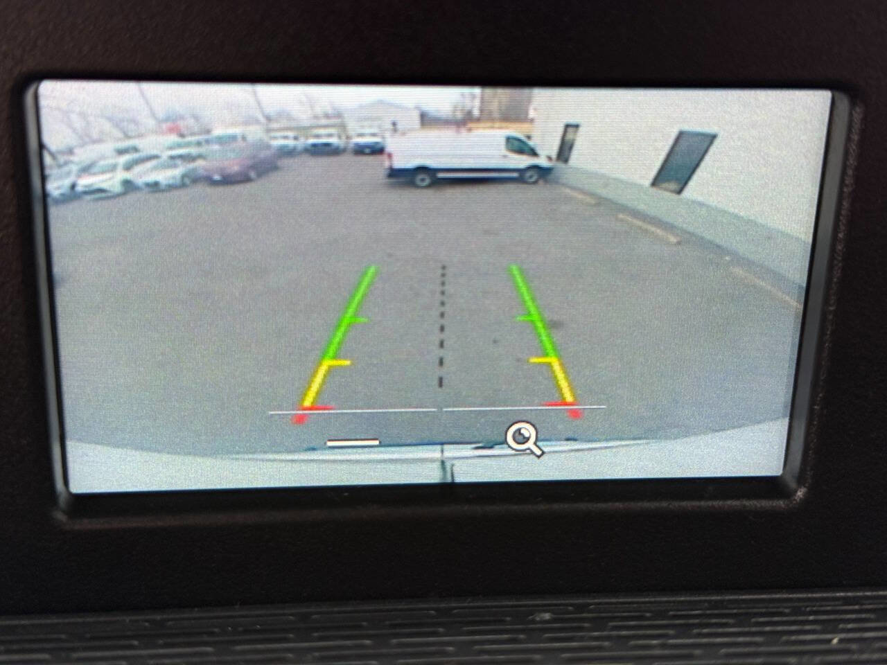 Used 2018 Ford Transit 350 148 Medium Roof RWD image 20
