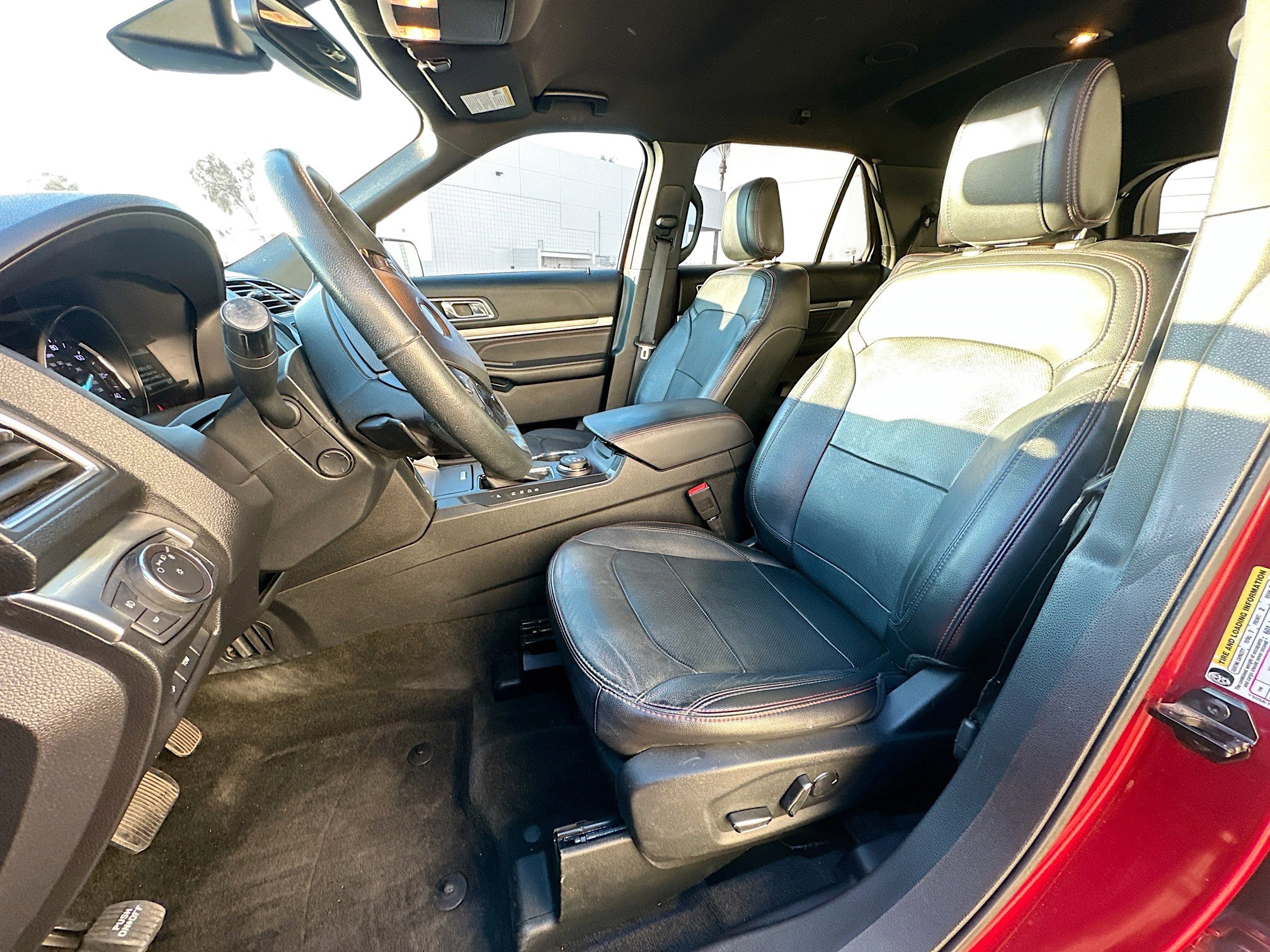 Used 2018 Ford Explorer Sport w/ Equipment Group 401A image 13