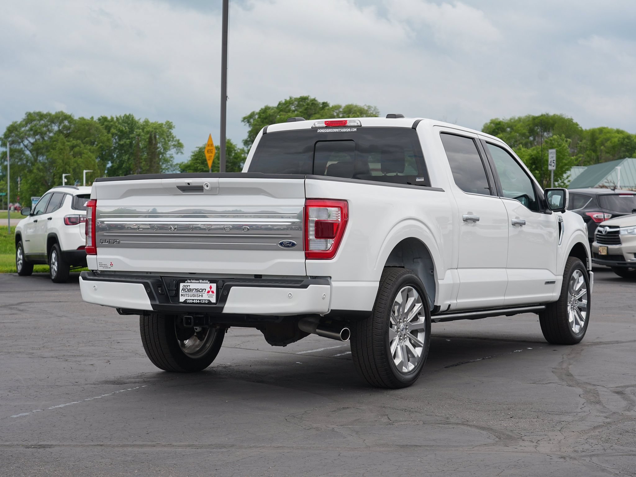 Used 2023 Ford F150 Limited AWD/4WD image 3