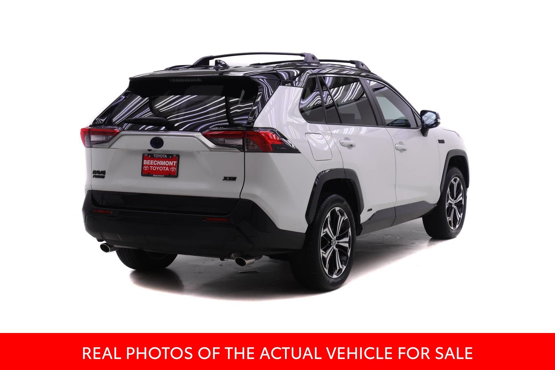 Certified 2023 Toyota RAV4 XSE w/ Weather Package AWD/4WD image 2