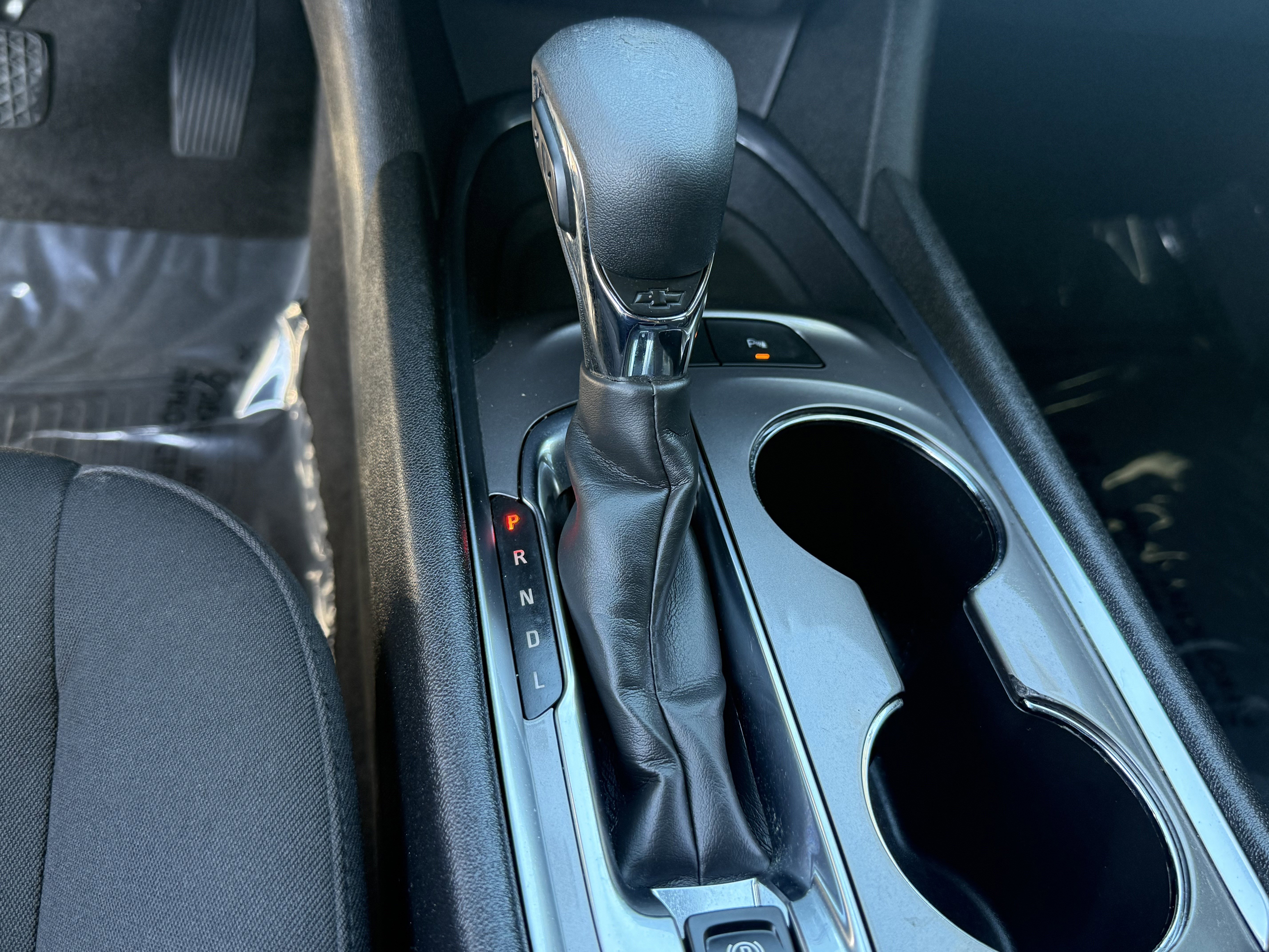 Used 2022 Chevrolet Malibu LT image 23