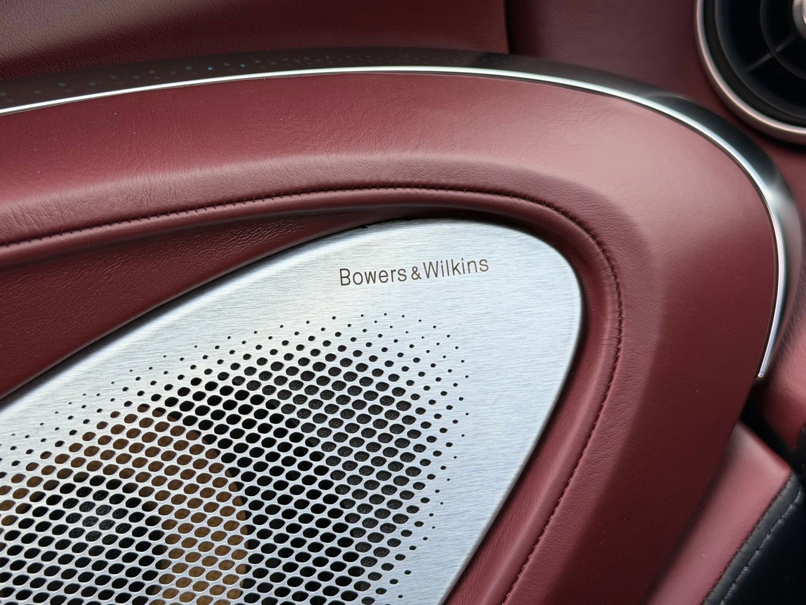 Used 2025 McLaren GTS image 7