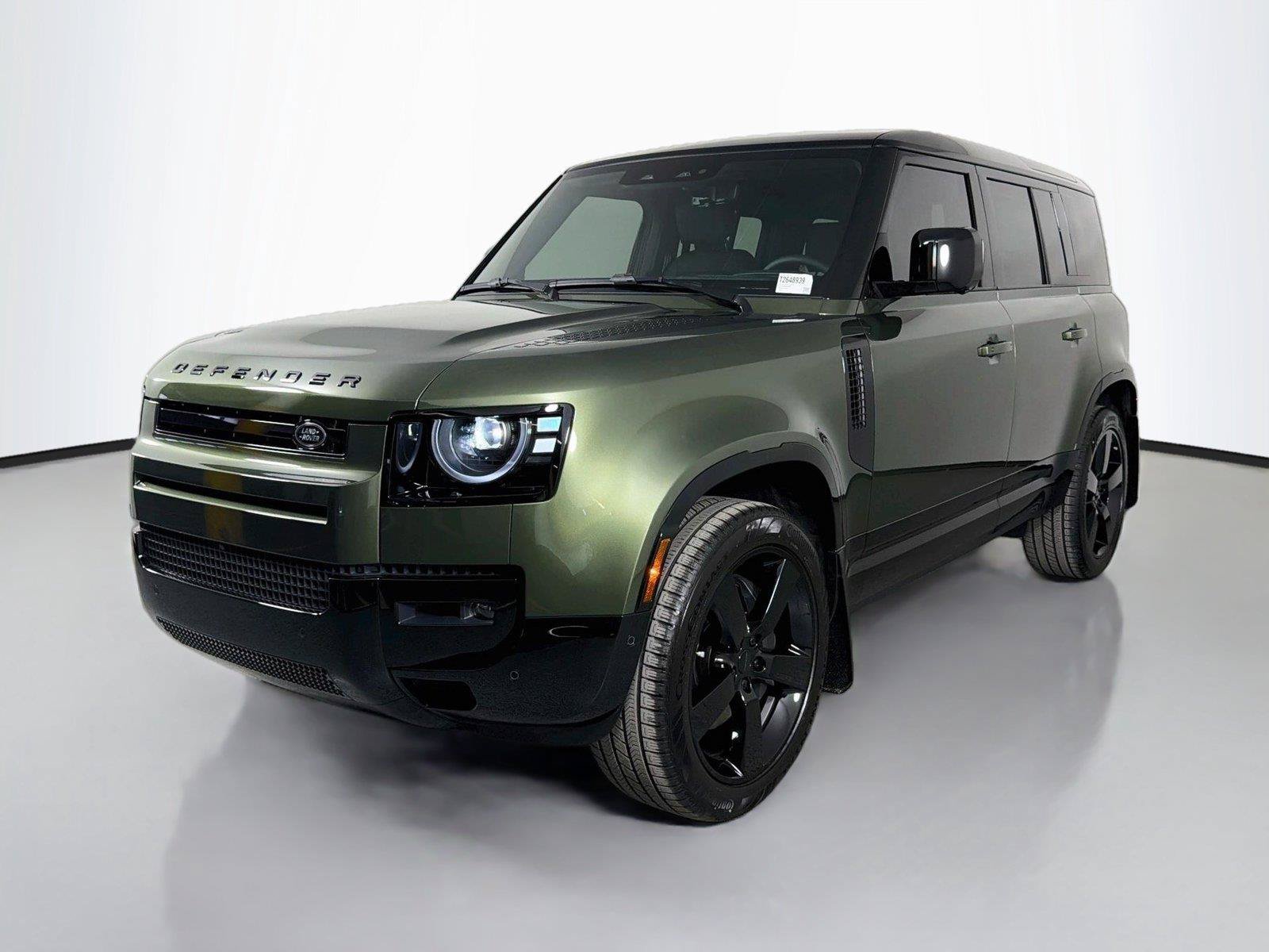 New 2026 Land Rover Defender 110 X-Dynamic SE